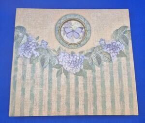 K&Company 12x12 Hydrangea Stripe Postbound Scrapbook Album 40 Pages UNUSED